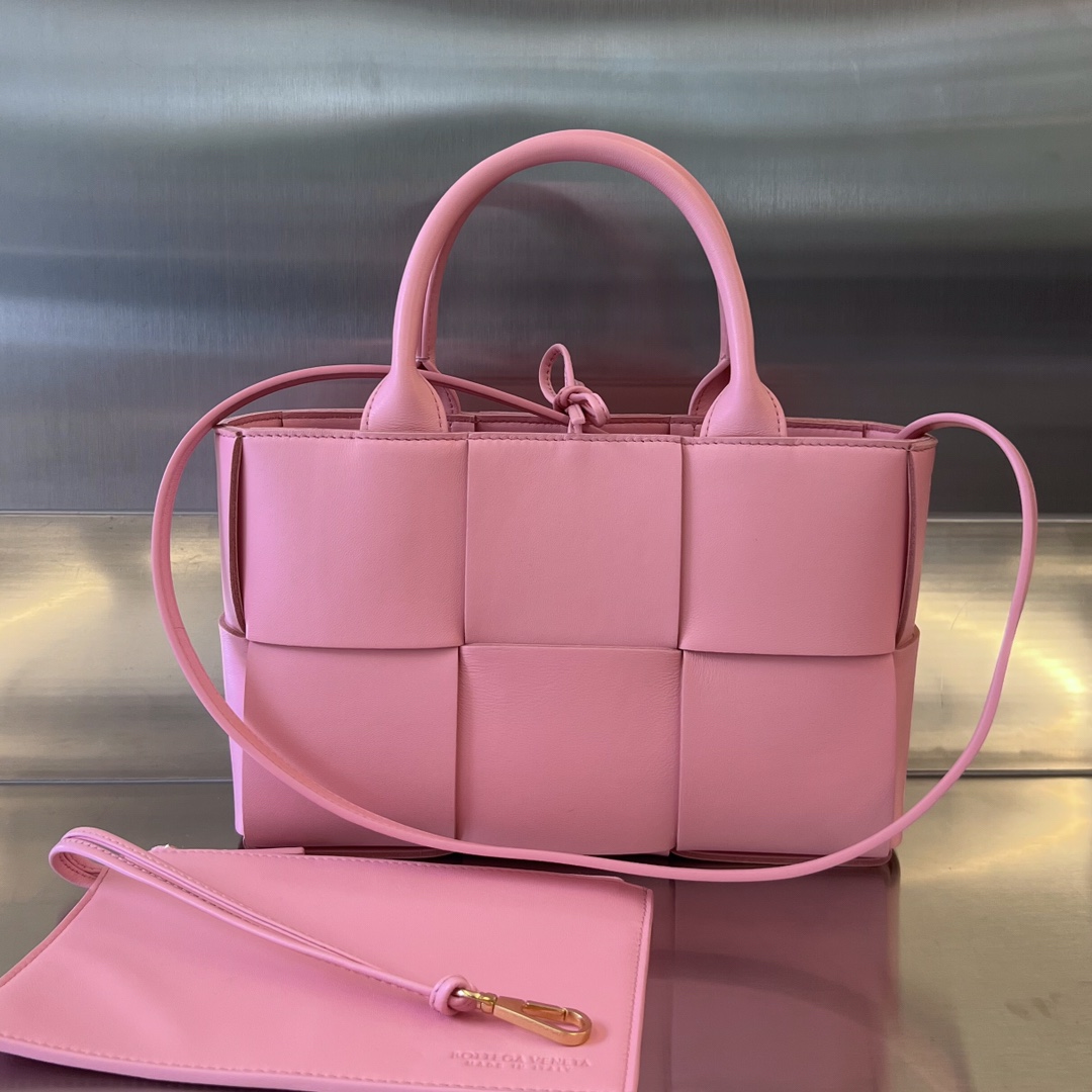 Mini Arco Intreccio Leather Tote Bag Pink